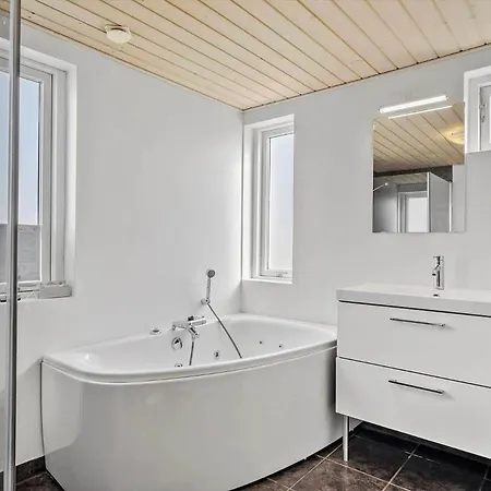 Jb367-brovst-kronvildtvej-102 Nyaraló Tranum